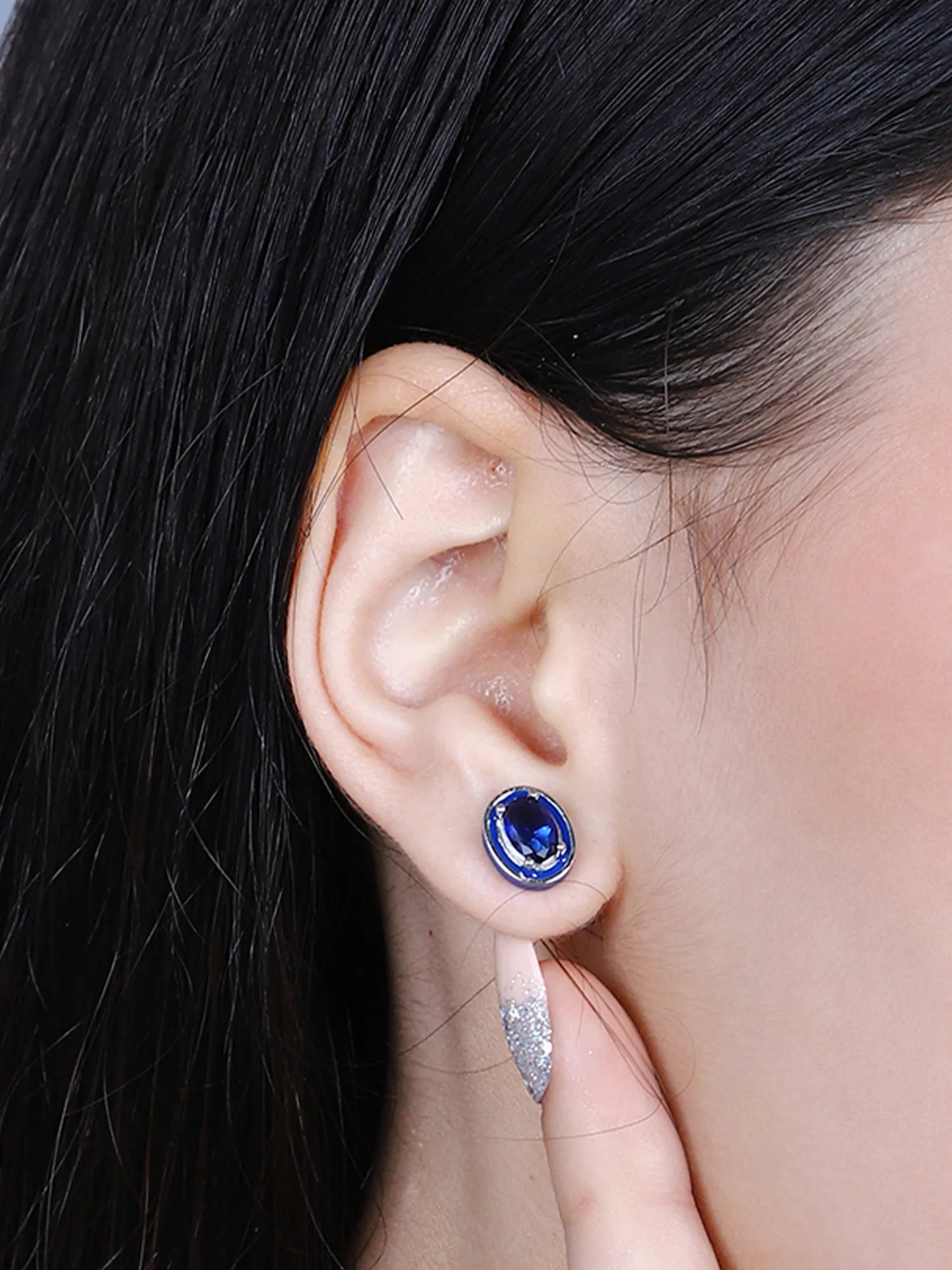 Sylvexia Classic Royal Blue Round Studs