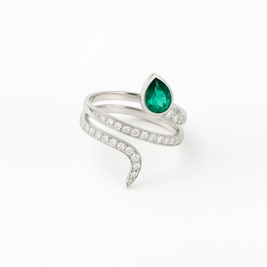 925 Sterling Silver Pear Shape Green Stone Designer Ring for Women