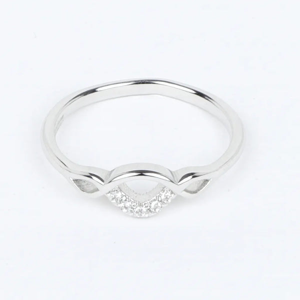 925 Sterling Silver Wave Crystal Ring for Women Minimal Elegant Design