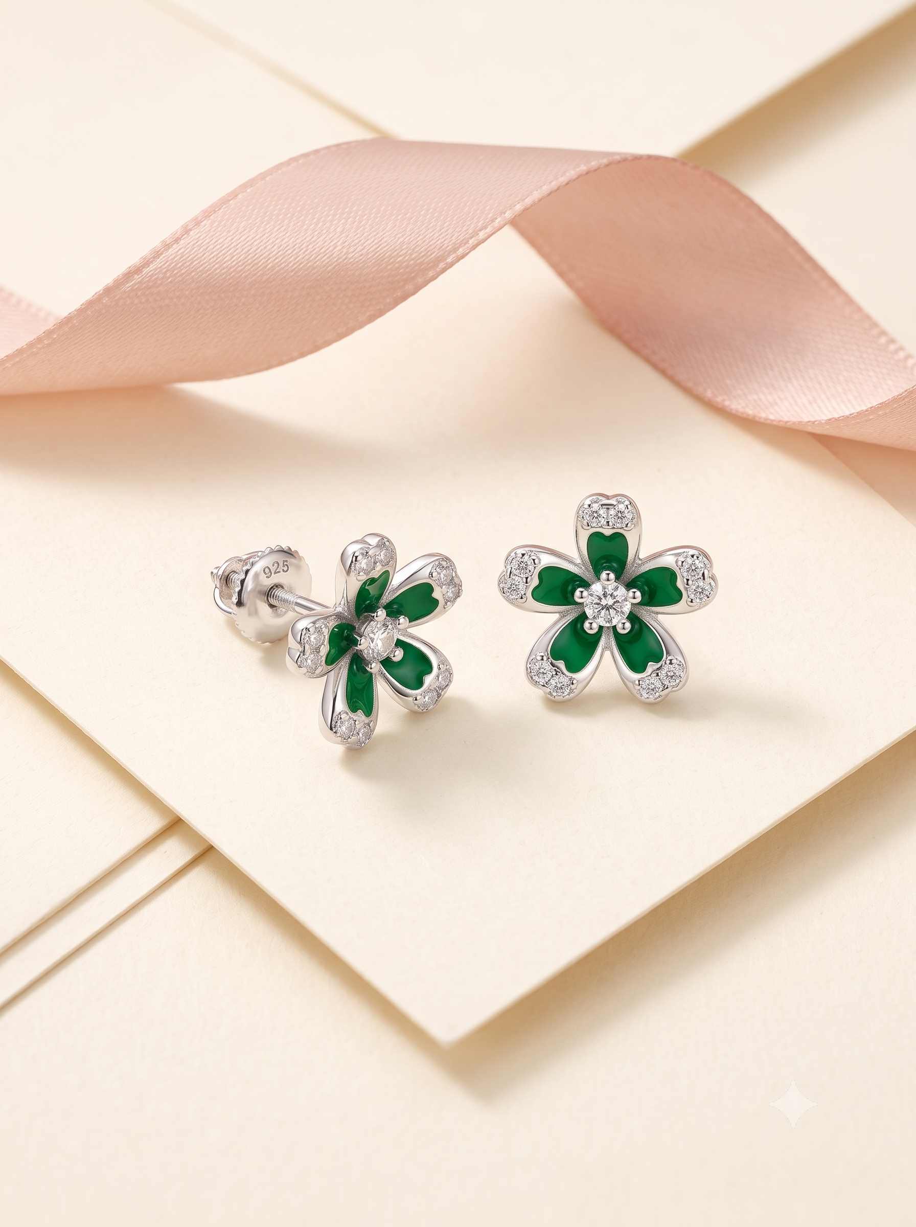 SYLVEXIA 925 Sterling Silver Green Floral Stud Earrings