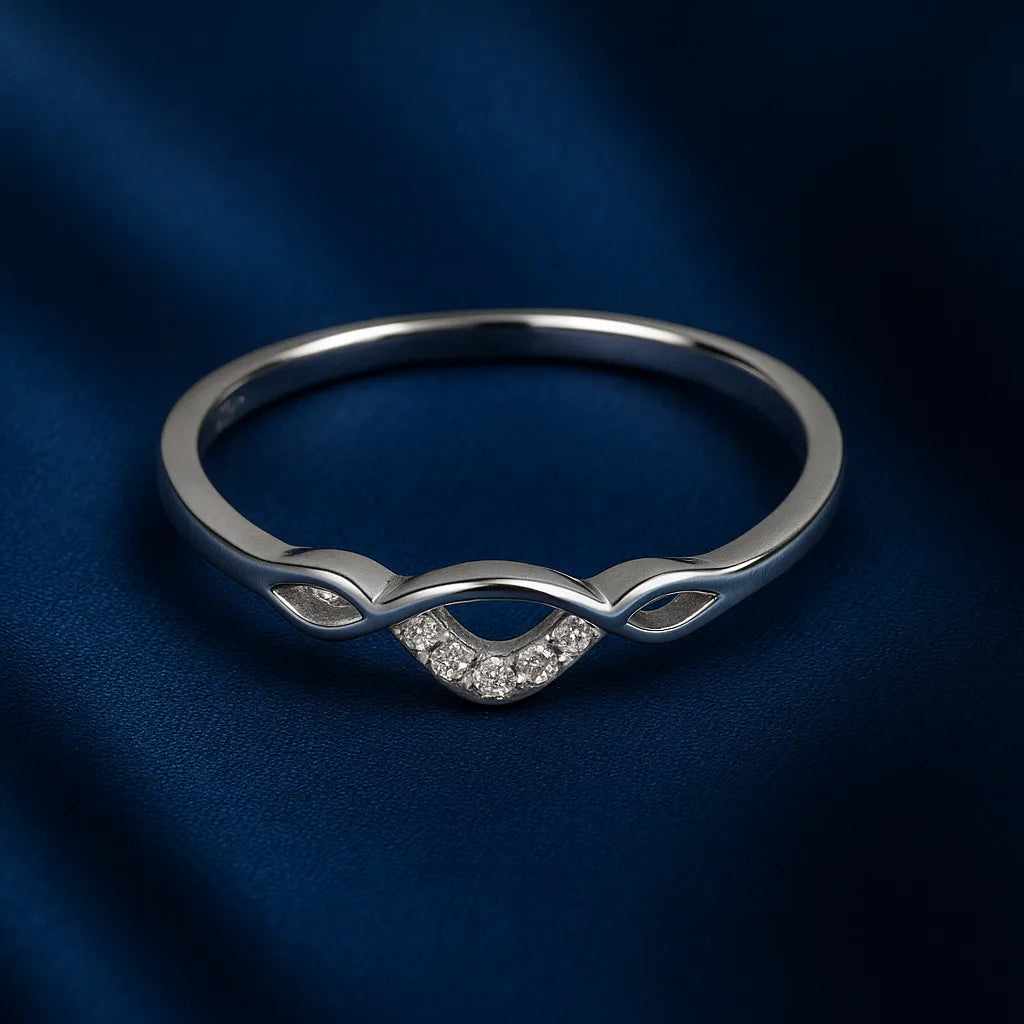 925 Sterling Silver Wave Crystal Ring for Women Minimal Elegant Design
