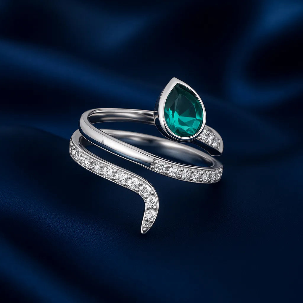 925 Sterling Silver Pear Shape Green Stone Designer Ring for Women