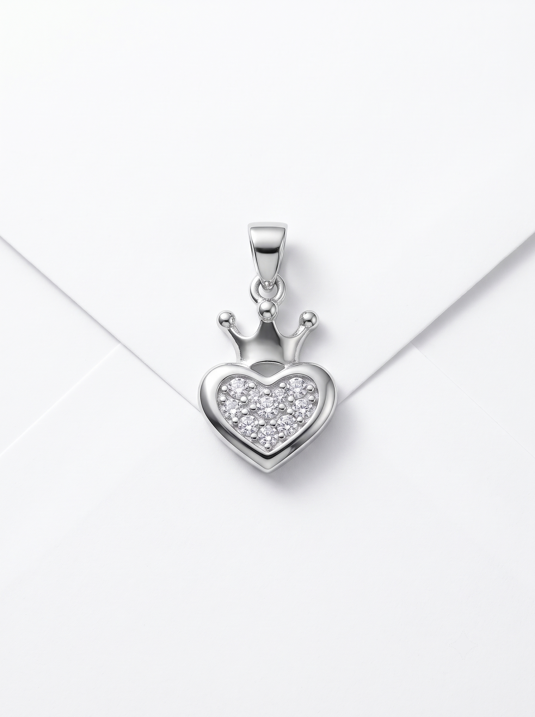 SYLVEXIA 925 Sterling Silver Delicate Heart CZ Pendant for Women