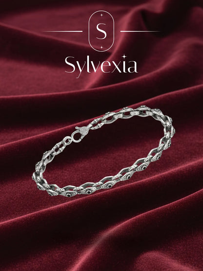 Sylvexia Men’s Silver Designer Link Bracelet