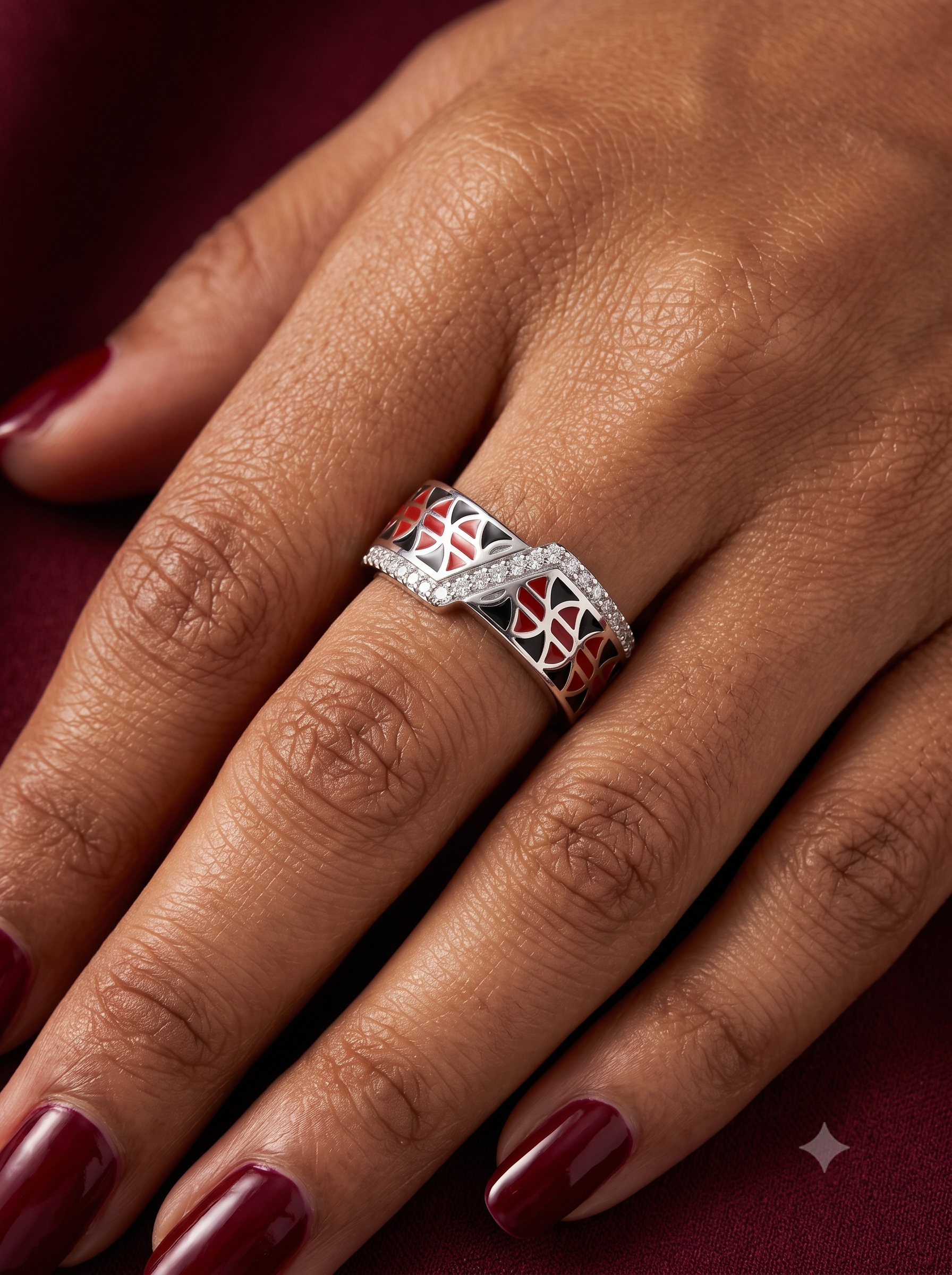 SYLVEXIA 925 Sterling Silver Red Black Geometric Ring