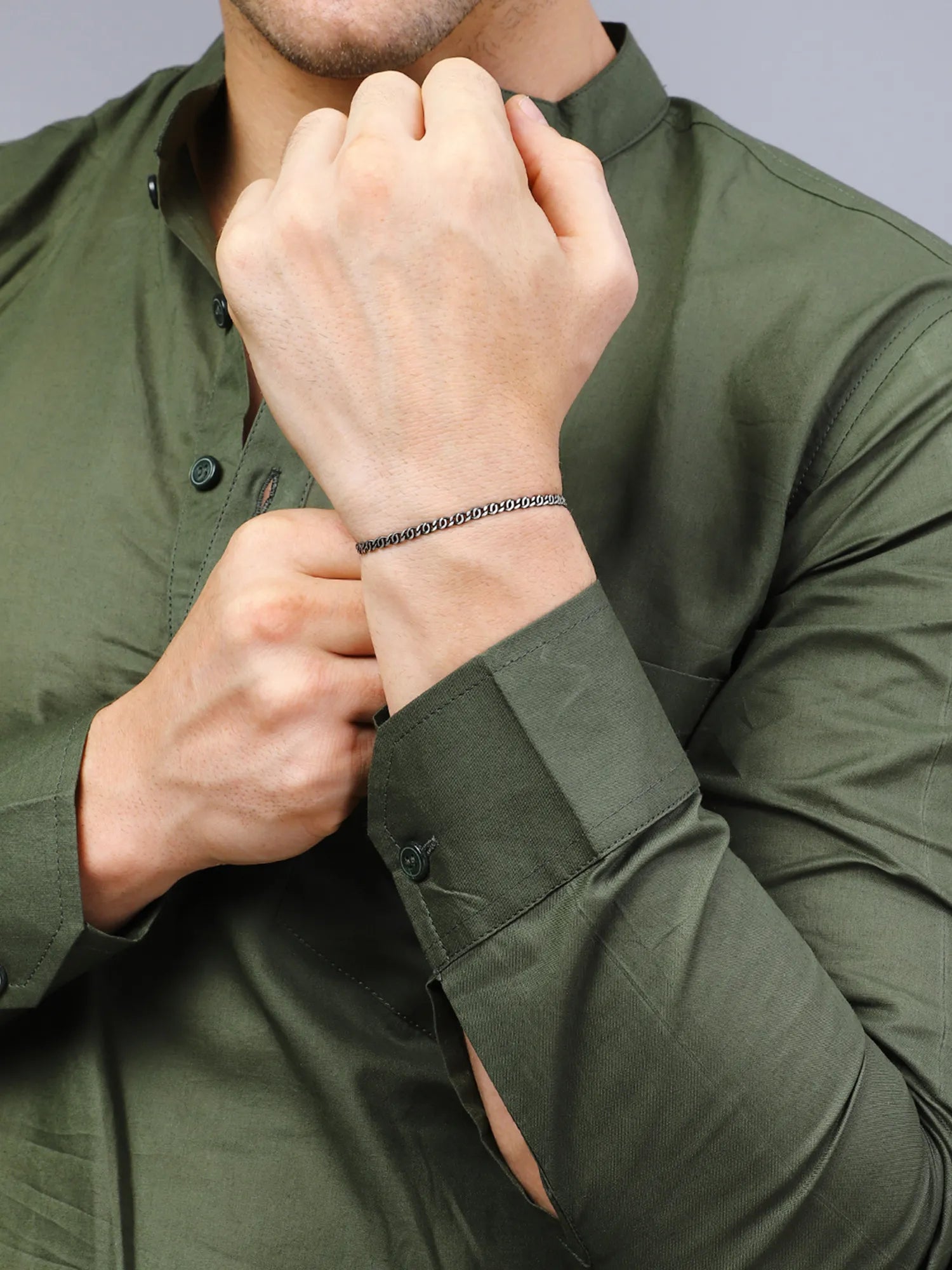 Sylvexia Men’s Silver Slim Cuban Chain Bracelet