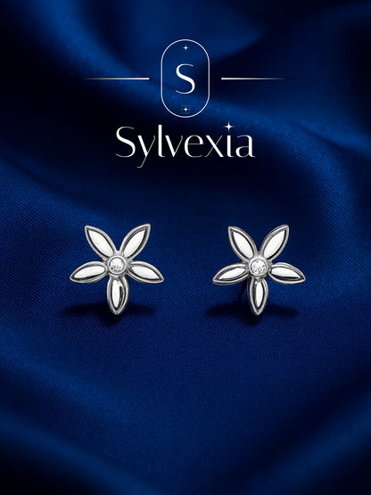 Sylvexia Silver Minimal Floral Stud Earrings